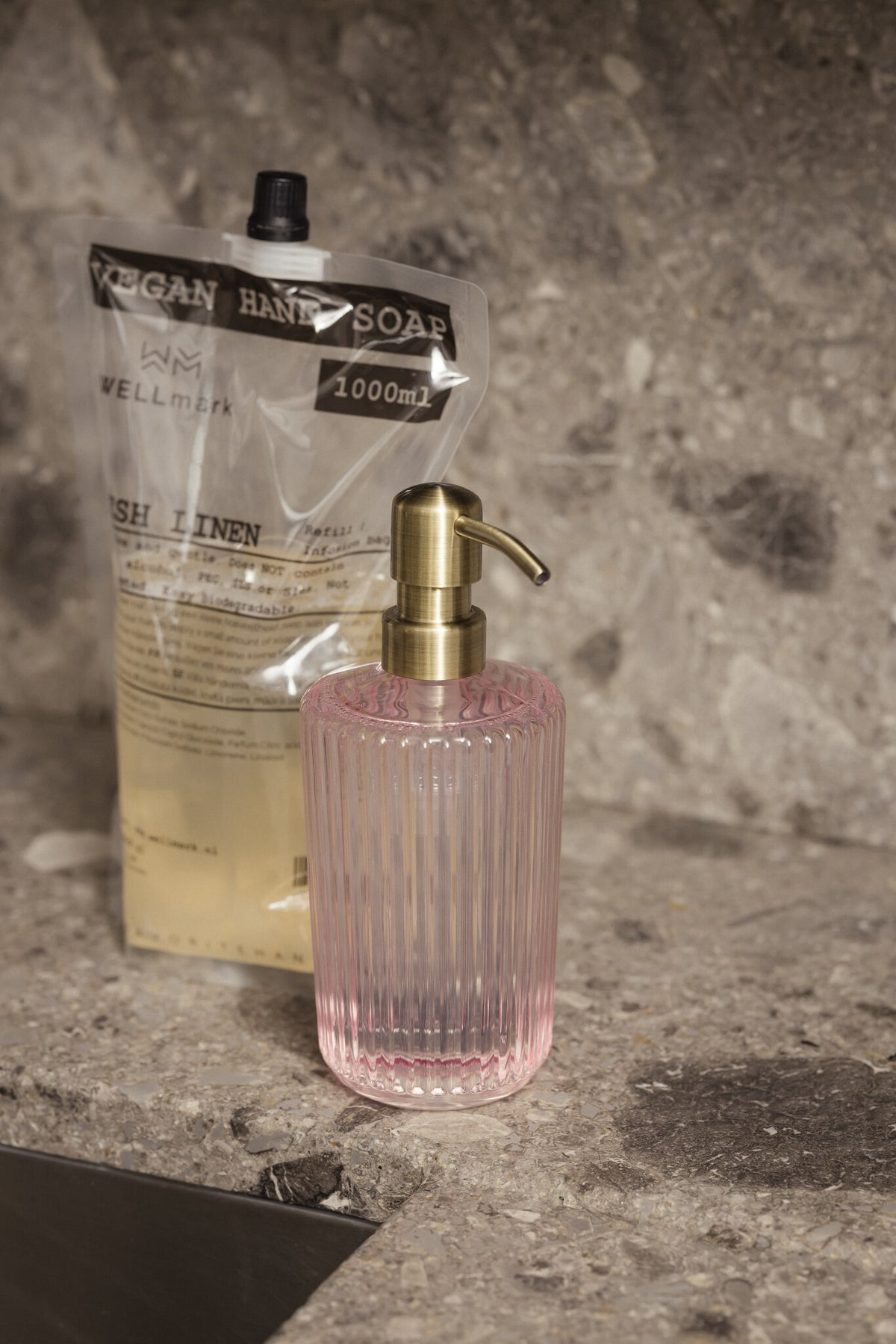 Hand wash dispenser - Pink